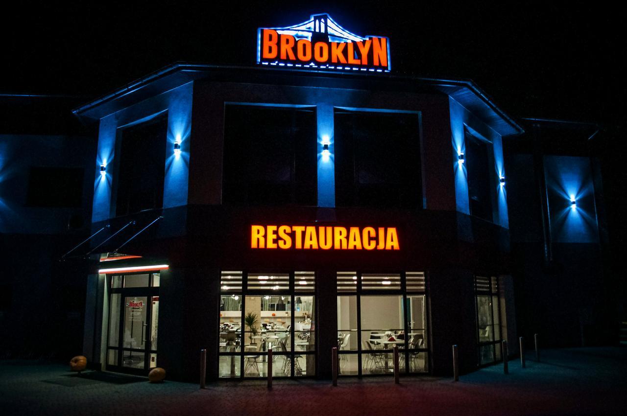 Brooklyn Noclegi Jasło Kültér fotó
